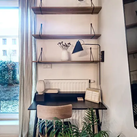 1-bedroom With Private Garden, Old Town Appartement *